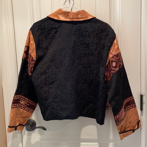 FLASHBACK  M  SHORT BOLERO JACKET WITH LAPELS AND LARGE WOODEN BUTTON - Picture 15 of 17